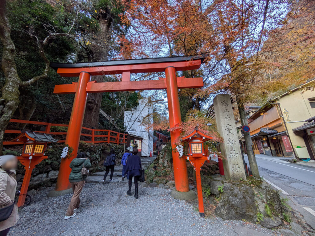 貴船神社の鳥居