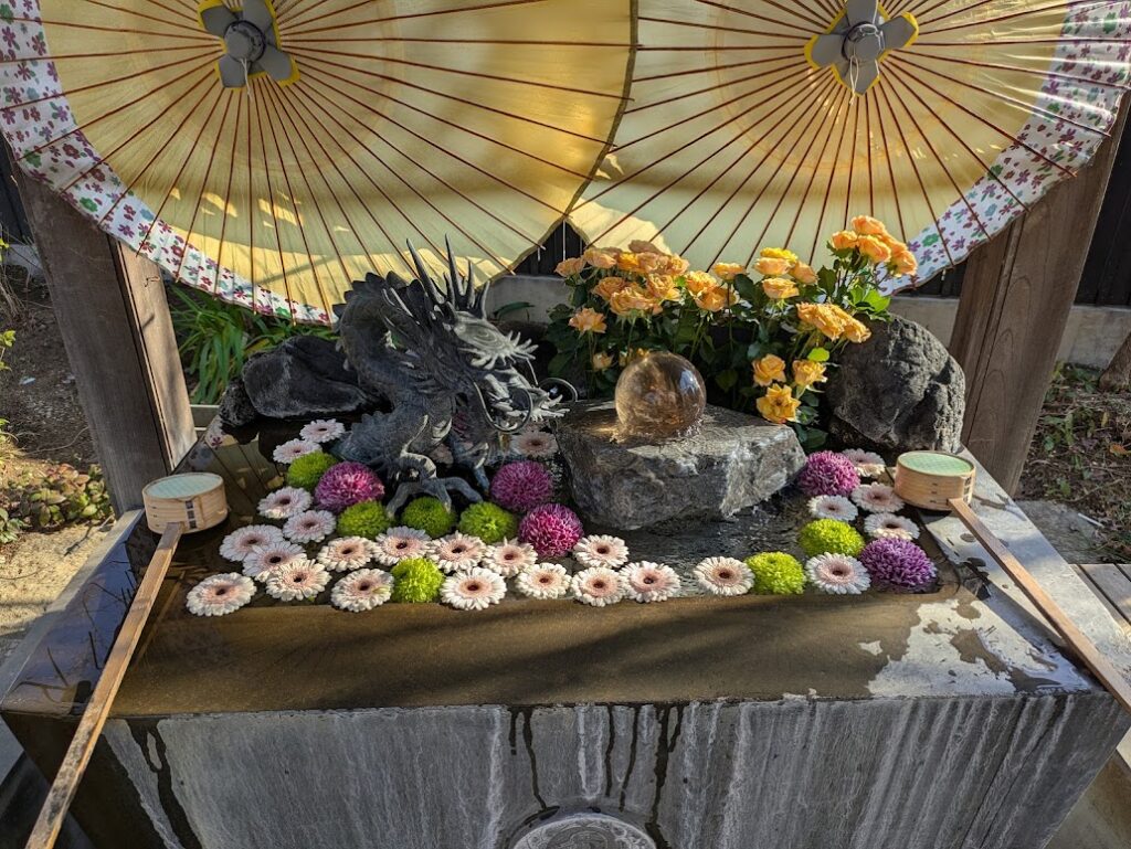 法輪寺の花手水